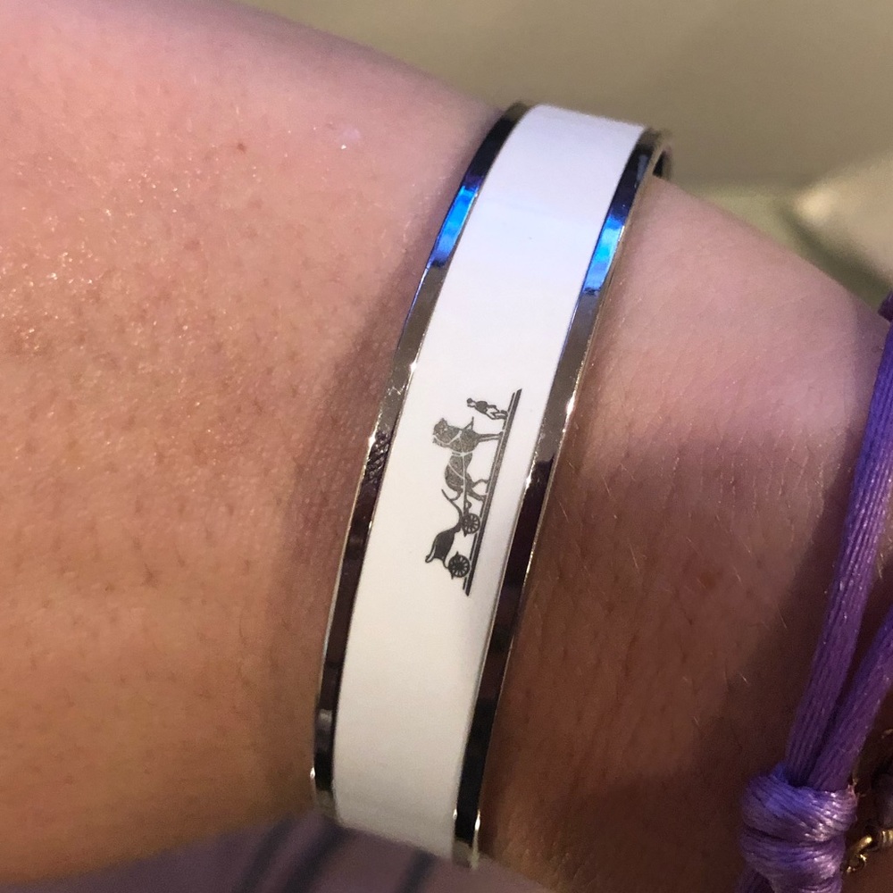 Hermes Horse & Carriage Enamel Bangle authentic